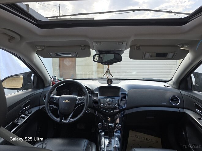 Chevrolet Cruze-5