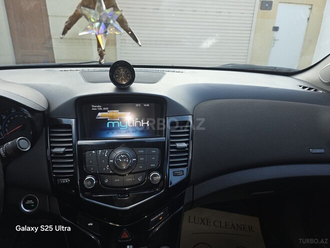 Chevrolet Cruze-2