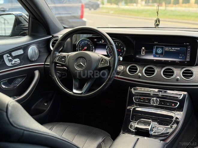 Mercedes E 300 2016, 206,000 km - 2.0 l - Sumqayıt