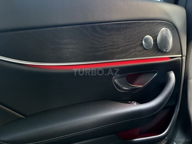 Mercedes E 300 2016, 206,000 km - 2.0 l - Sumqayıt