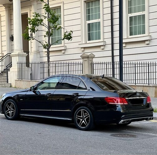 Mercedes E 200 2011, 251,000 km - 1.8 l - Bakı