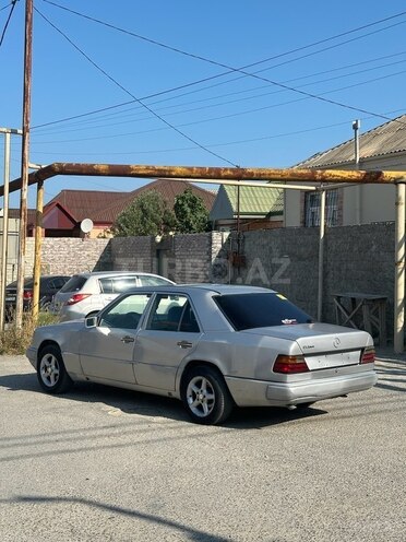 Mercedes E 200 d 1991, 345,727 km - 2.0 л - Bakı