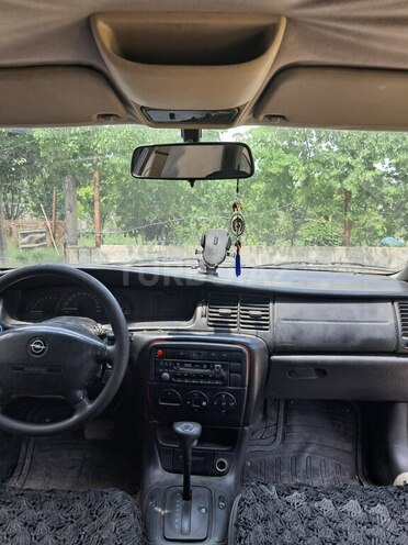 Opel Vectra 1999, 350,000 km - 1.8 l - Mingəçevir