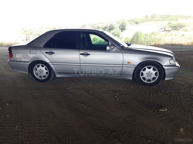 Mercedes C 200 1998, 179,960 km - 2.0 l - Zaqatala