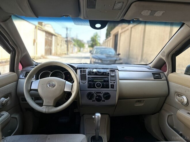 Nissan Tiida 2006, 240,000 km - 1.8 l - Bakı