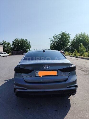 Hyundai Elantra 2018, 198,000 km - 1.6 l - Naxçıvan