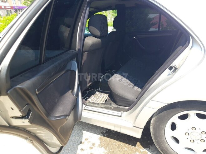 Mercedes C 200 1998, 179,960 km - 2.0 l - Zaqatala