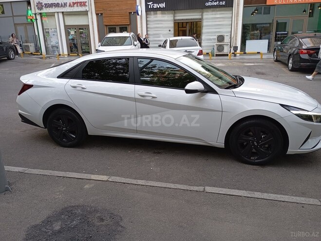 Hyundai Elantra 2021, 97,000 km - 1.6 l - Bakı