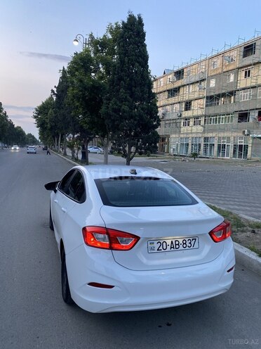 Chevrolet Cruze 2016, 318,650 km - 1.4 л - Gəncə
