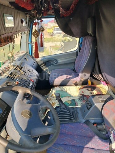 Mercedes Atego 2528 2002, 376,000 km - 6.4 l - Naxçıvan