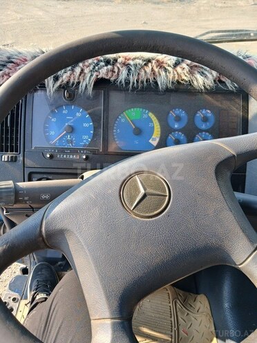 Mercedes Atego 2528 2002, 376,000 km - 6.4 l - Naxçıvan