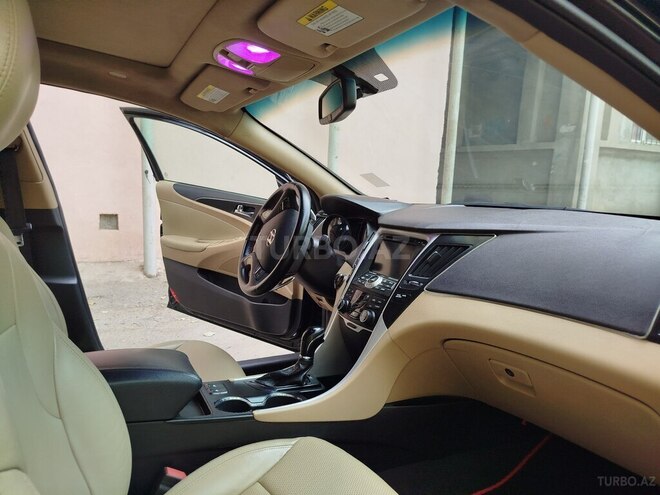 Hyundai Sonata 2013, 240,439 km - 2.0 л - Bakı