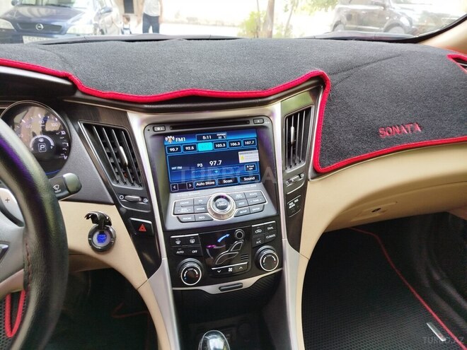 Hyundai Sonata 2013, 240,439 km - 2.0 л - Bakı