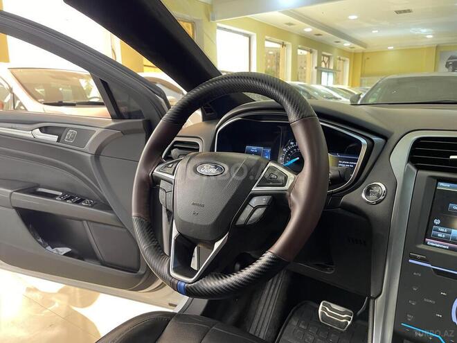 Ford Fusion (North America) 2014, 190,000 km - 2.0 l - Sumqayıt