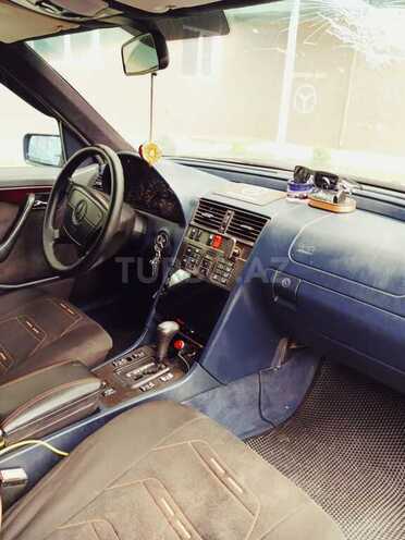 Mercedes C 200 1996, 28,600 km - 2.0 l - Bakı