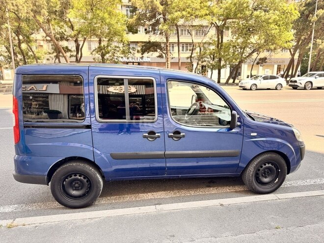 Fiat Doblo 2006, 390,000 km - 1.4 л - Bakı