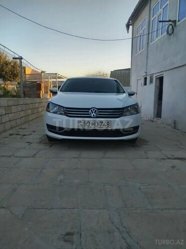Volkswagen Passat 2011, 207,000 km - 2.5 l - Bakı