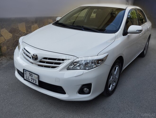 Toyota Corolla 2011, 121,000 km - 1.6 l - Bakı