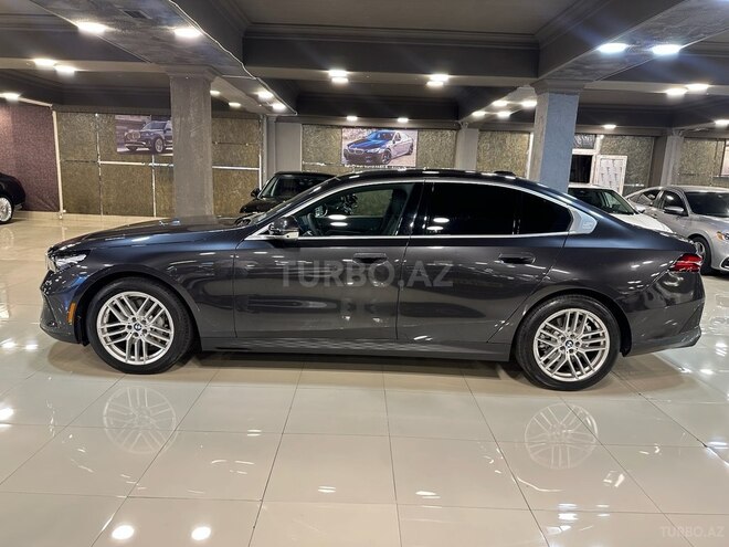 BMW 530 2024, 9,000 km - 2.0 l - Bakı