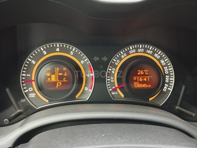 Toyota Corolla 2011, 121,000 km - 1.6 l - Bakı
