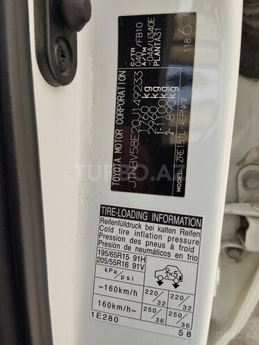 Toyota Corolla 2011, 121,000 km - 1.6 l - Bakı