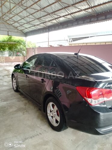 Chevrolet Cruze 2011, 272,000 km - 1.4 l - Goranboy