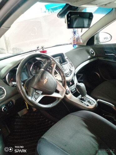 Chevrolet Cruze 2011, 272,000 km - 1.4 l - Goranboy