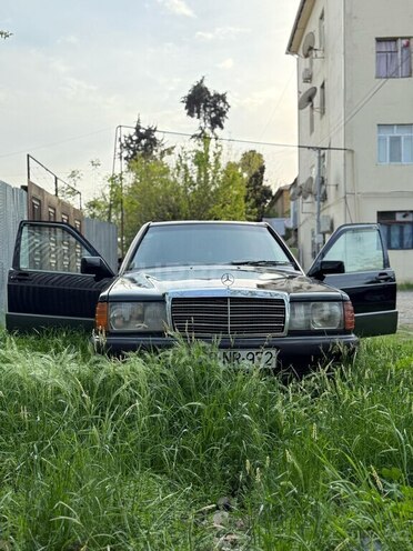 Mercedes 190 1991, 404,000 km - 2.0 л - Cəlilabad