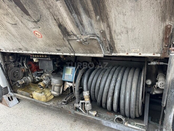 MAN TGX 18.440 2011, 1,300,000 km - 12.0 l - Bakı