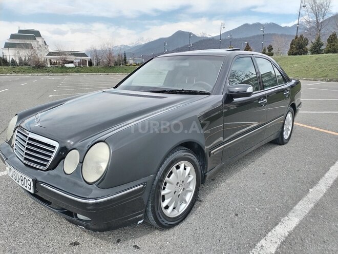 Mercedes E 240 2000, 390,000 km - 2.6 l - Qəbələ