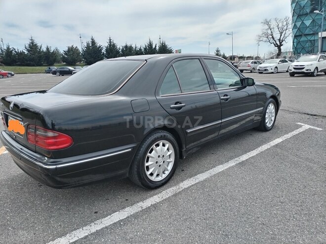 Mercedes E 240 2000, 390,000 km - 2.6 l - Qəbələ