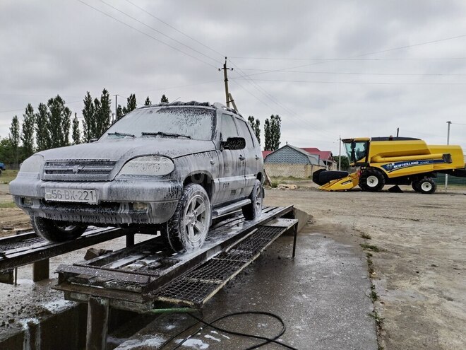 Chevrolet Niva 2007, 220,000 km - 1.7 l - Goranboy