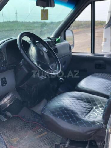 Ford Transit 2000, 767,523 km - 2.5 л - Salyan