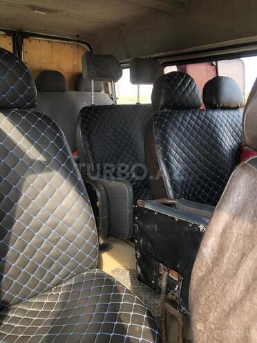 Ford Transit 2000, 767,523 km - 2.5 л - Salyan