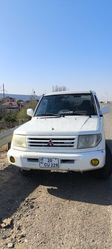 Mitsubishi Pajero io 1998, 300,000 km - 1.8 l - Bakı