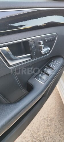 Mercedes E 220 d 2013, 226,130 km - 2.2 l - Salyan