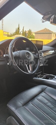 Mercedes E 220 d 2013, 226,130 km - 2.2 l - Salyan