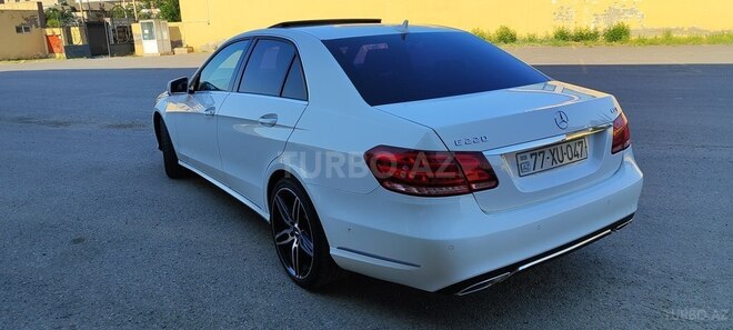 Mercedes E 220 d 2013, 226,130 km - 2.2 l - Salyan