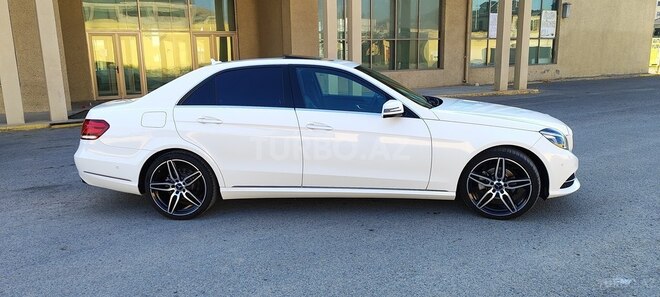 Mercedes E 220 d 2013, 226,130 km - 2.2 l - Salyan
