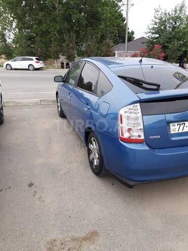 Toyota Prius 2008, 215,000 km - 1.5 l - Qusar