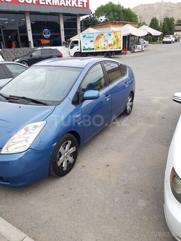 Toyota Prius 2008, 215,000 km - 1.5 l - Qusar