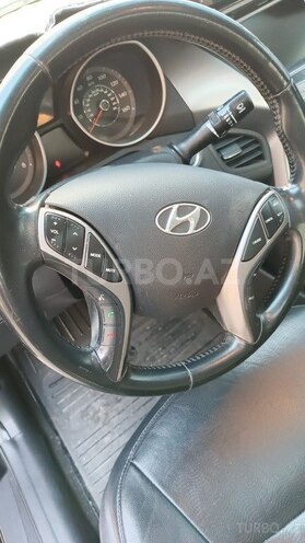 Hyundai Elantra 2013, 144,841 km - 1.8 l - Bakı
