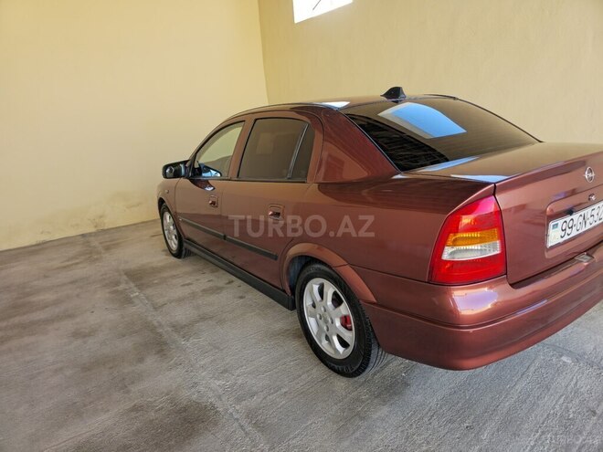 Opel Astra 2001, 375,000 km - 1.4 л - Qazax