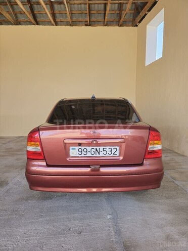 Opel Astra 2001, 375,000 km - 1.4 л - Qazax
