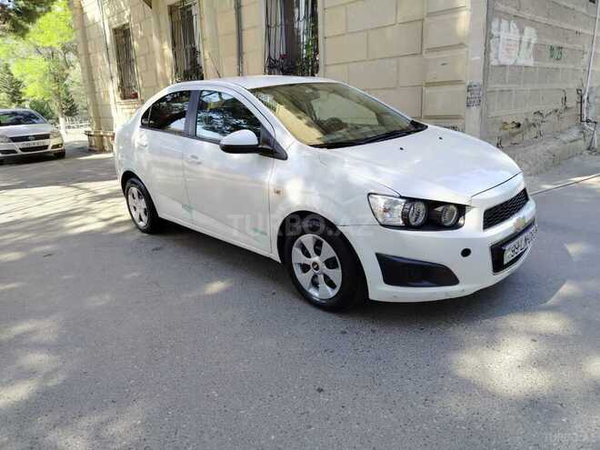 Chevrolet Aveo-14