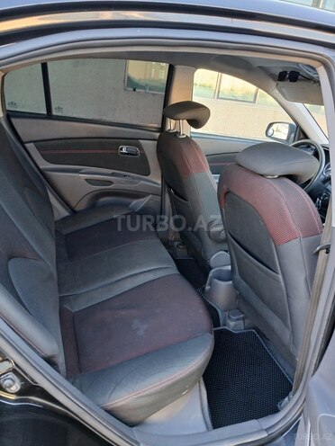Kia Rio 2005, 401,322 km - 1.5 l - Salyan