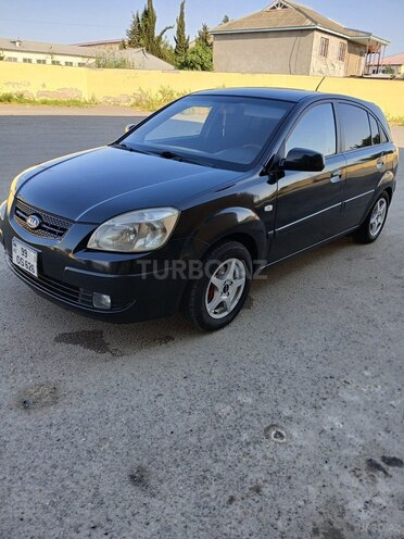 Kia Rio 2005, 401,322 km - 1.5 l - Salyan