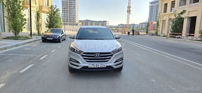 Hyundai Tucson 2018, 206,000 km - 2.0 l - Bakı