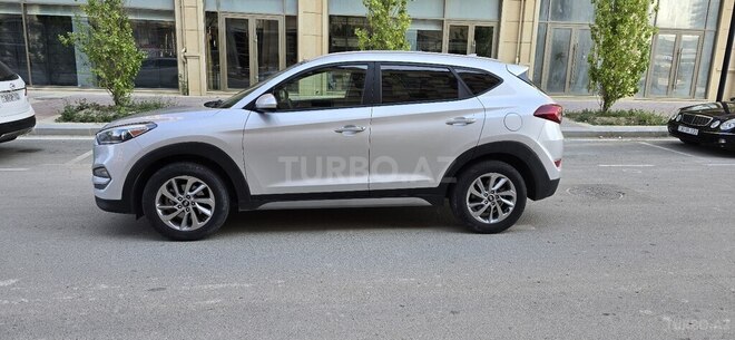 Hyundai Tucson 2018, 206,000 km - 2.0 l - Bakı