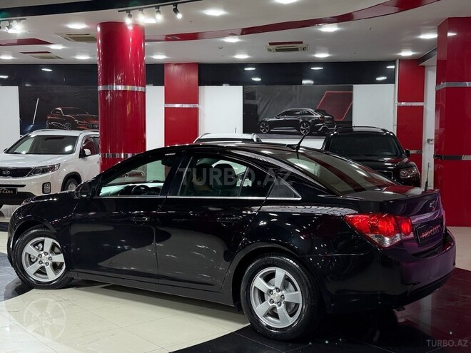 Chevrolet Cruze-8